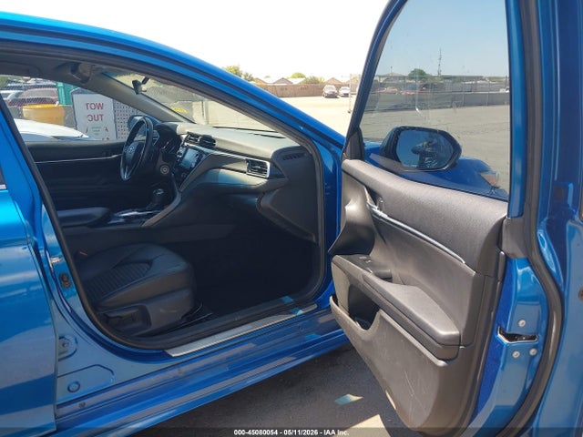 4T1B11HK6JU098488 Toyota CAMRY SE