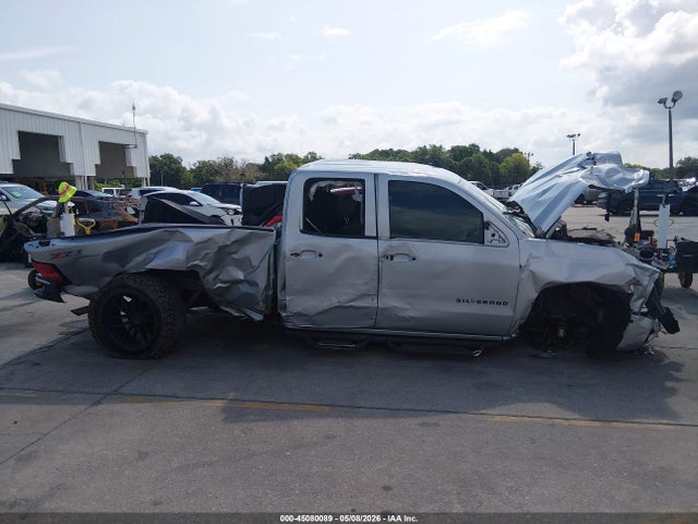 2017 Chevrolet Silverado 1500 2lt მანქანა იყიდება აუქციონზე, vin: 1GCVKREH6HZ335113, აუქციონის ნომერი: 45080089