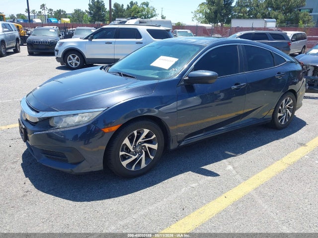 Продаж на аукціоні авто 2018 Honda Civic Ex, vin: 2HGFC2F70JH571665, номер лоту: 45080189