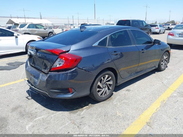 Продаж на аукціоні авто 2018 Honda Civic Ex, vin: 2HGFC2F70JH571665, номер лоту: 45080189