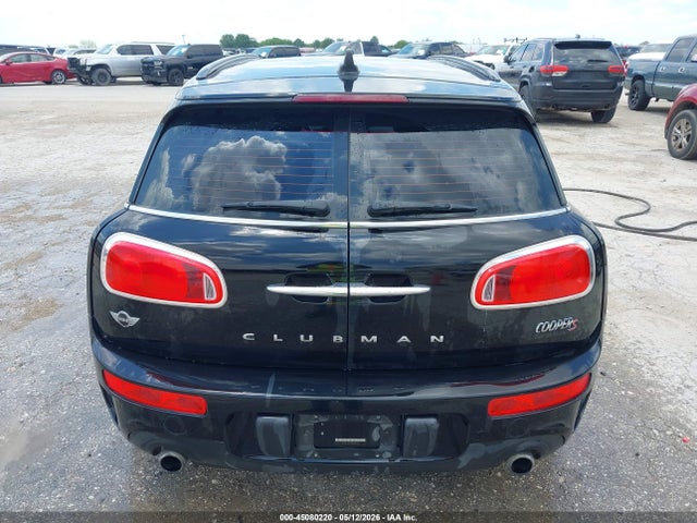 Mini Clubman Cooper S 2017 WMWLU5C30H2E84191 Image 16