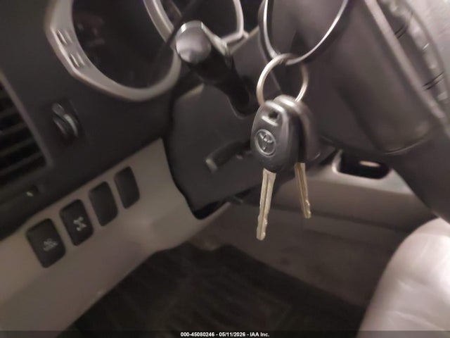 Продажа на аукционе авто 2003 Toyota 4runner Limited V8, vin: JTEBT17R130001541, номер лота: 45080246