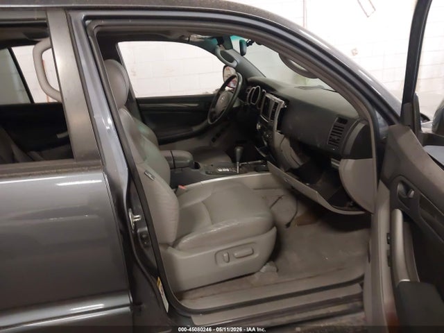 Продажа на аукционе авто 2003 Toyota 4runner Limited V8, vin: JTEBT17R130001541, номер лота: 45080246