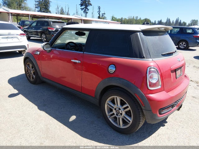 45080272 :رقم المزاد ، WMWSV3C55BTY13786 vin ، 2011 Mini Cooper S مزاد بيع