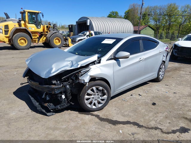45080292 :رقم المزاد ، 5NPDH4AE8CH105758 vin ، 2012 Hyundai Elantra Gls مزاد بيع