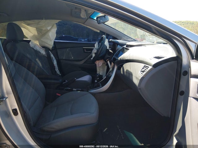 45080292 :رقم المزاد ، 5NPDH4AE8CH105758 vin ، 2012 Hyundai Elantra Gls مزاد بيع