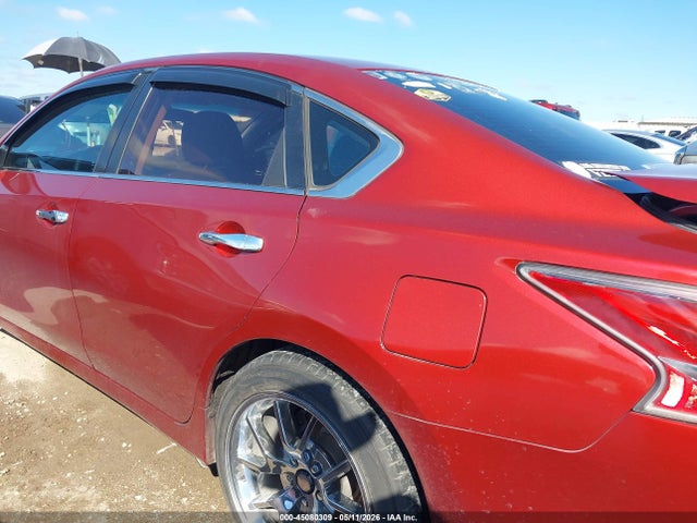 Продажа на аукционе авто 2014 Nissan Altima 2.5, vin: 1N4AL3AP1EC402615, номер лота: 45080309