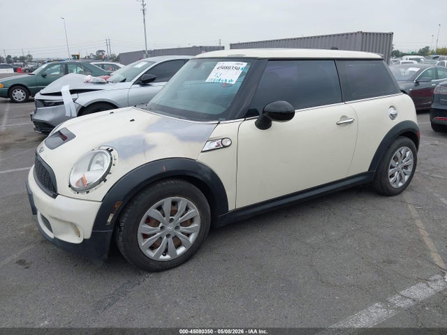 45080350 :رقم المزاد ، WMWMF73569TW82911 vin ، 2009 Mini Cooper S مزاد بيع