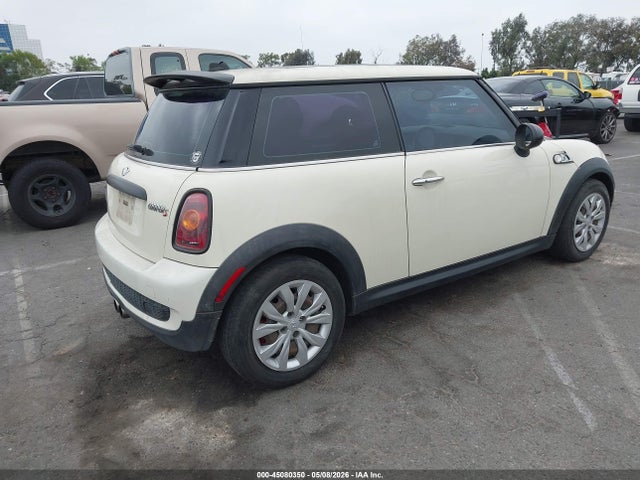 45080350 :رقم المزاد ، WMWMF73569TW82911 vin ، 2009 Mini Cooper S مزاد بيع