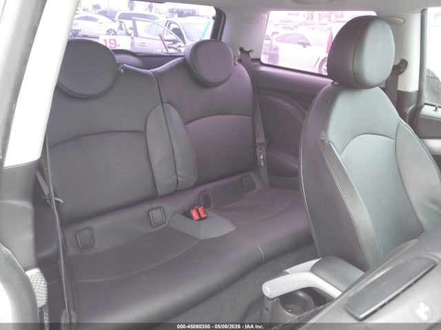 45080350 :رقم المزاد ، WMWMF73569TW82911 vin ، 2009 Mini Cooper S مزاد بيع