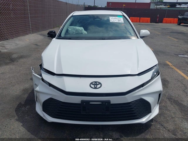 45080352 :رقم المزاد ، 4T1DAACK7SU590156 vin ، 2025 Toyota Camry Le مزاد بيع