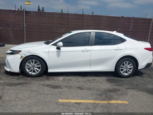 45080352 :رقم المزاد ، 4T1DAACK7SU590156 vin ، 2025 Toyota Camry Le مزاد بيع