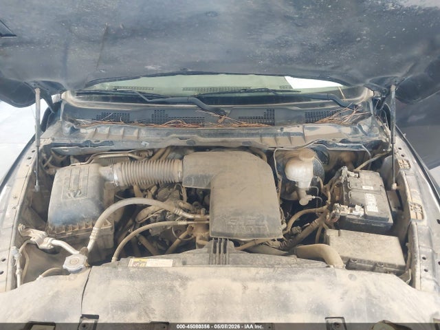 1C6RR7KGXKS566195 RAM 1500 Classic Tradesman 4x4 5&#039;7 Box