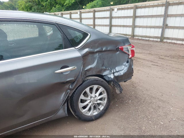 Продаж на аукціоні авто 2018 Nissan Sentra Sv, vin: 3N1AB7AP0JL621331, номер лоту: 45080360