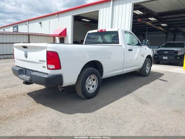 3C6JR7DG5KG503362 RAM 1500 Classic Tradesman 4x4 8&#039; Box
