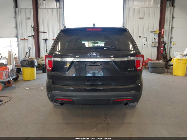 1FM5K8B8XHGD72235 Ford Explorer