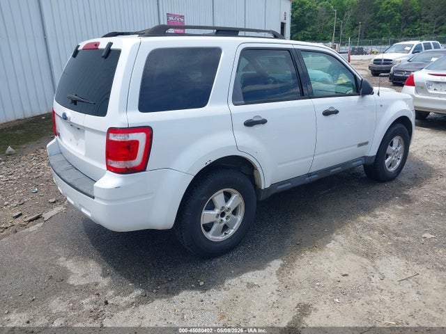 45080402 :رقم المزاد ، 1FMCU03158KA61765 vin ، 2008 Ford Escape Xlt مزاد بيع