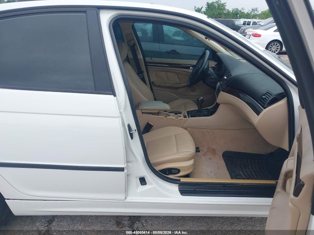 Продаж на аукціоні авто 2005 Bmw 325i, vin: WBAEV33435KX10395, номер лоту: 45080414