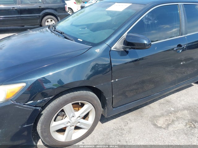 Aukcja sprzedaży 2014 Toyota Camry Se, vin: 4T1BF1FK2EU752493, numer aukcji: 45080429