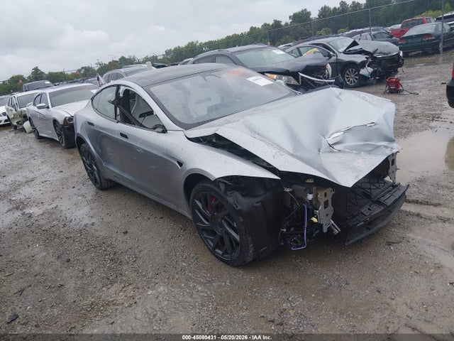 Продаж на аукціоні авто 2026 Tesla Model S Plaid/signature Series, vin: 5YJSA1E61TF555764, номер лоту: 45080431