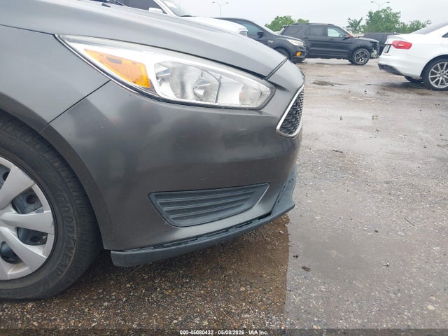 Продажа на аукционе авто 2018 Ford Focus S, vin: 1FADP3E2XJL229283, номер лота: 45080432