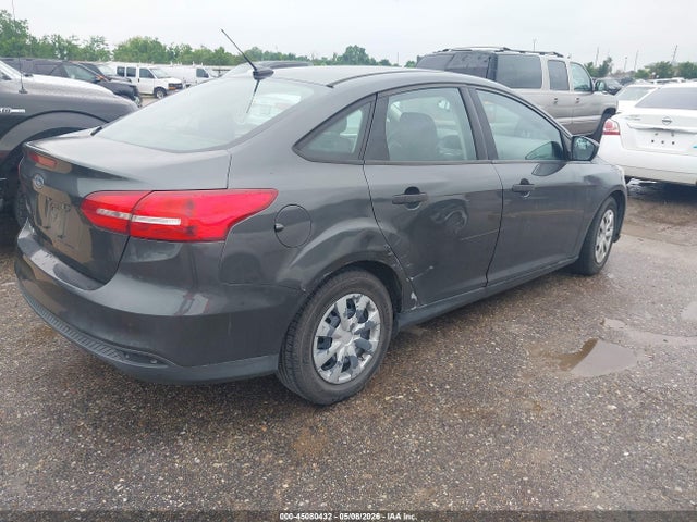 Продажа на аукционе авто 2018 Ford Focus S, vin: 1FADP3E2XJL229283, номер лота: 45080432
