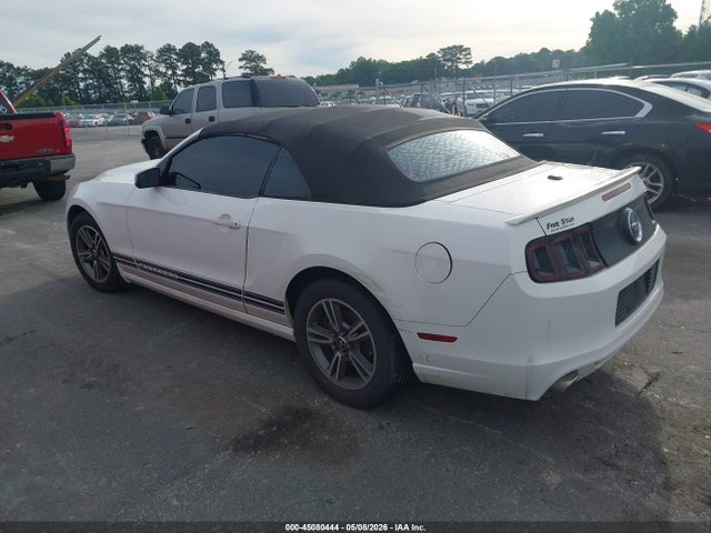 Продаж на аукціоні авто 2013 Ford Mustang V6 Premium, vin: 1ZVBP8EM2D5213956, номер лоту: 45080444
