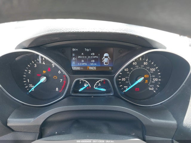 45080459 :رقم المزاد ، 1FMCU0GD3HUB82237 vin ، 2017 Ford Escape Se مزاد بيع