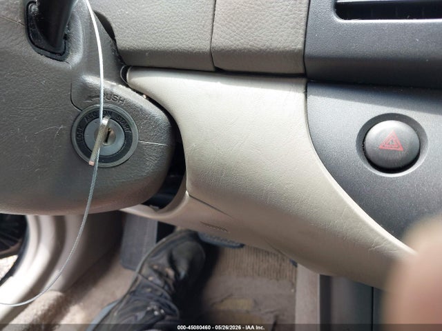 2005 Toyota Camry Le მანქანა იყიდება აუქციონზე, vin: 4T1BE32K85U051039, აუქციონის ნომერი: 45080460