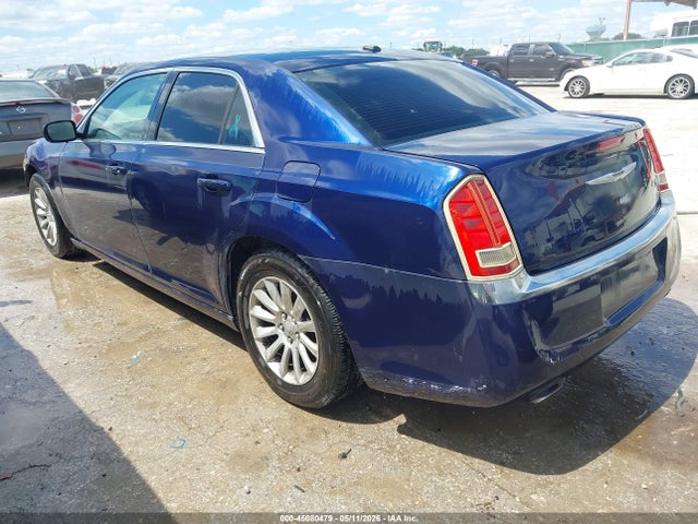 Продажа на аукционе авто 2013 Chrysler 300 Motown, vin: 2C3CCAAG9DH644222, номер лота: 45080479