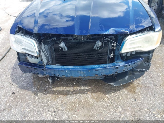 Продажа на аукционе авто 2013 Chrysler 300 Motown, vin: 2C3CCAAG9DH644222, номер лота: 45080479