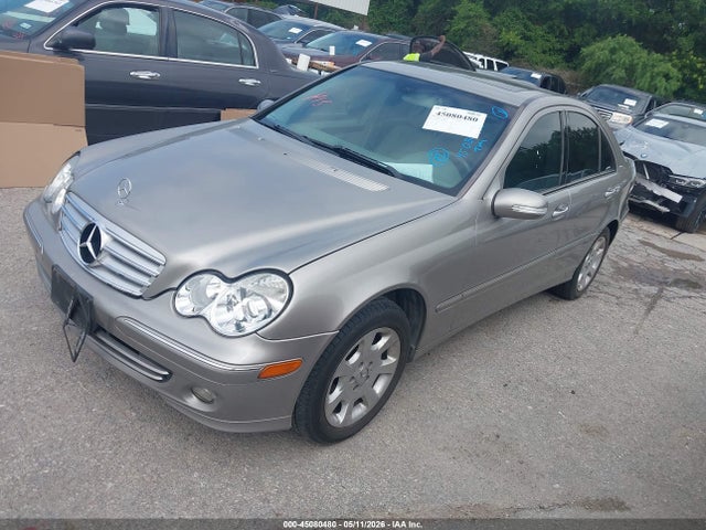 Продаж на аукціоні авто 2005 Mercedes-benz C 240 Luxury, vin: WDBRF61JX5A678657, номер лоту: 45080480