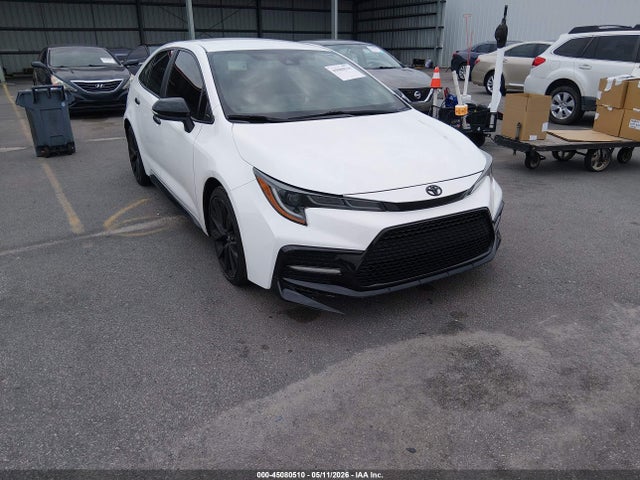 2022 Toyota Corolla Se Nightshade Edition მანქანა იყიდება აუქციონზე, vin: 5YFS4MCE7NP099134, აუქციონის ნომერი: 45080510