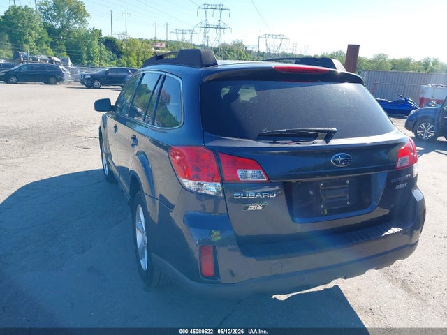 45080522 :رقم المزاد ، 4S4BRBGC9D3296047 vin ، 2013 Subaru Outback 2.5i Premium مزاد بيع