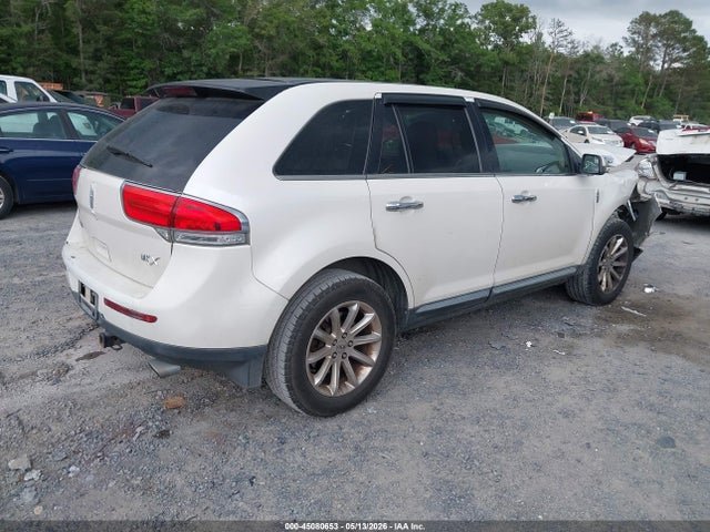 Продажа на аукционе авто 2011 Lincoln Mkx, vin: 2LMDJ6JK2BBJ28503, номер лота: 45080653