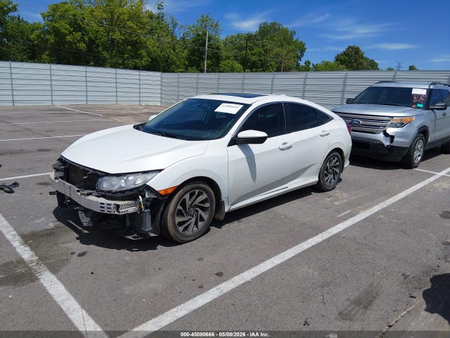 45080666 :رقم المزاد ، 19XFC2F77HE040533 vin ، 2017 Honda Civic Ex مزاد بيع