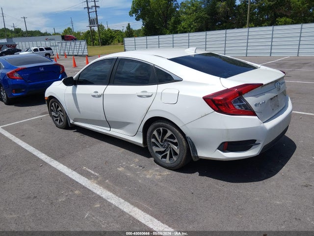 45080666 :رقم المزاد ، 19XFC2F77HE040533 vin ، 2017 Honda Civic Ex مزاد بيع