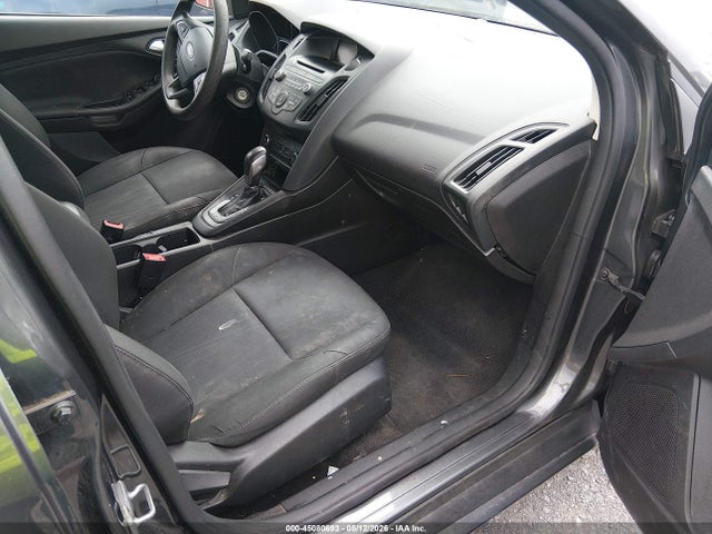 Продажа на аукционе авто 2017 Ford Focus Se, vin: 1FADP3F27HL312002, номер лота: 45080693