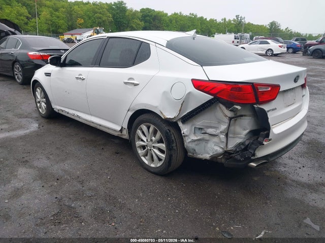45080703 :رقم المزاد ، 5XXGN4A7XFG473866 vin ، 2015 Kia Optima Ex مزاد بيع