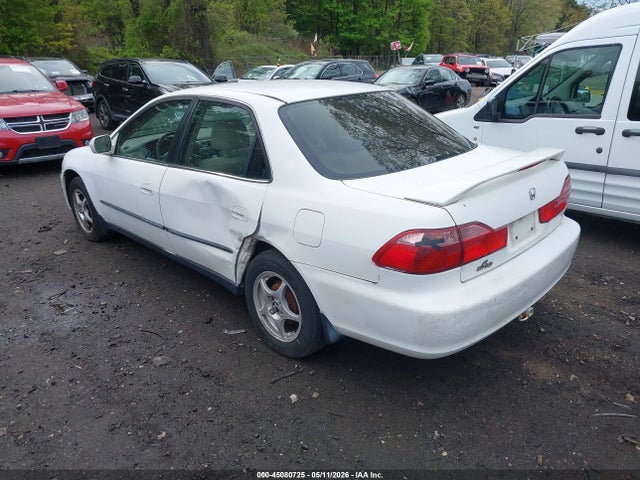 2000 Honda Accord 2.3 Lx მანქანა იყიდება აუქციონზე, vin: JHMCG5643YC040050, აუქციონის ნომერი: 45080725