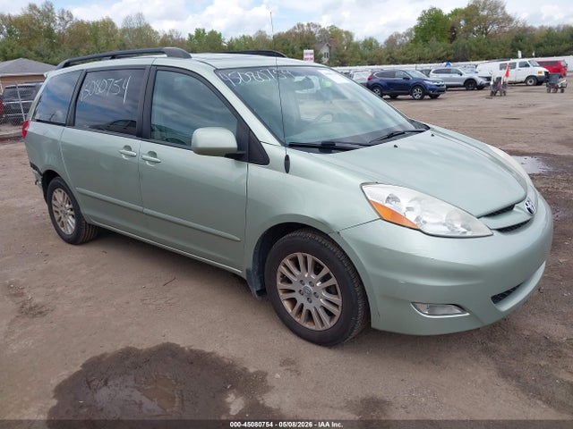 Продажа на аукционе авто 2010 Toyota Sienna Xle, vin: 5TDYK4CC5AS320729, номер лота: 45080754
