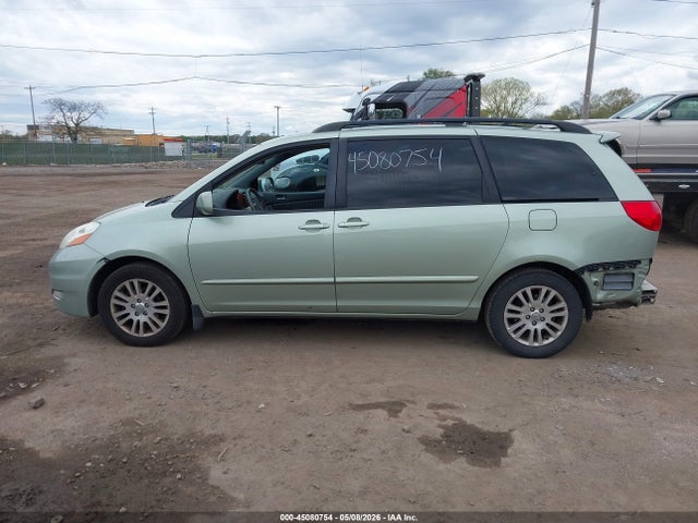 Продажа на аукционе авто 2010 Toyota Sienna Xle, vin: 5TDYK4CC5AS320729, номер лота: 45080754