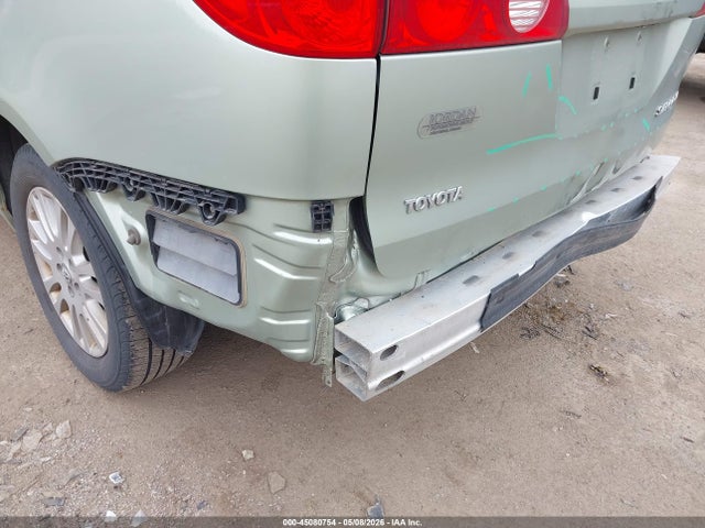 Продажа на аукционе авто 2010 Toyota Sienna Xle, vin: 5TDYK4CC5AS320729, номер лота: 45080754