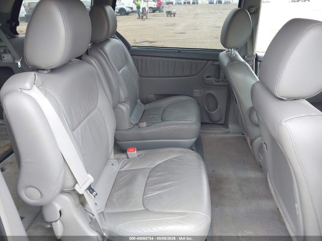 Продажа на аукционе авто 2010 Toyota Sienna Xle, vin: 5TDYK4CC5AS320729, номер лота: 45080754