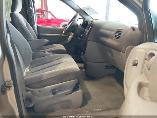 Продажа на аукционе авто 2002 Chrysler Town & Country Ex, vin: 2C8GP74L62R590963, номер лота: 45080785