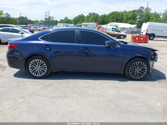 45080836 :رقم المزاد ، JTHBK1GG0D2043726 vin ، 2013 Lexus Es 350 مزاد بيع
