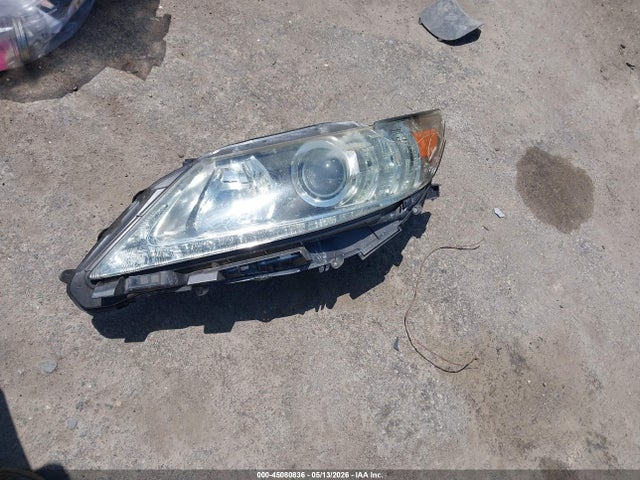 45080836 :رقم المزاد ، JTHBK1GG0D2043726 vin ، 2013 Lexus Es 350 مزاد بيع