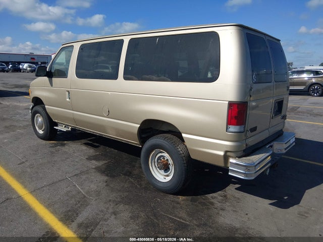 45080838 :رقم المزاد ، 1FTSE34F4YHB40169 vin ، 2000 Ford E-350 Super Duty Commercial/recreational مزاد بيع