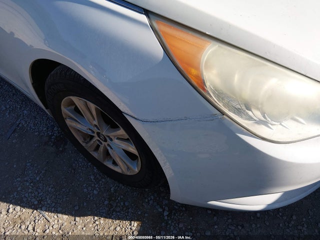 2013 Hyundai Sonata Gls მანქანა იყიდება აუქციონზე, vin: 5NPEB4AC8DH740257, აუქციონის ნომერი: 45080868