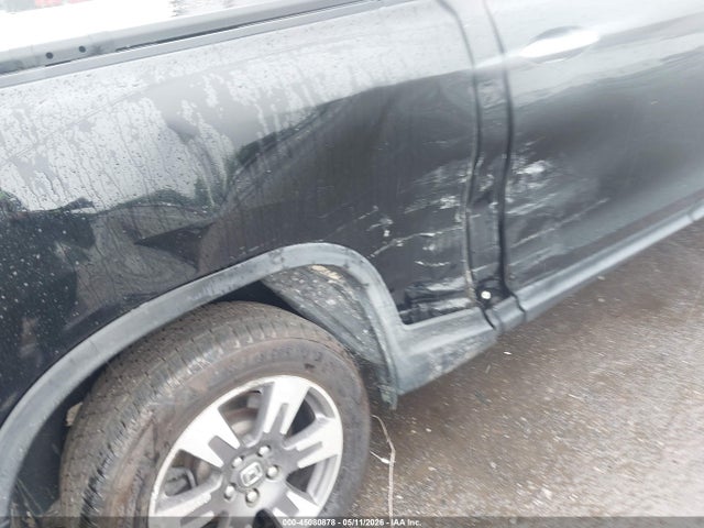 45080878 :رقم المزاد ، 5FPYK3F79HB015877 vin ، 2017 Honda Ridgeline Rtl-e مزاد بيع